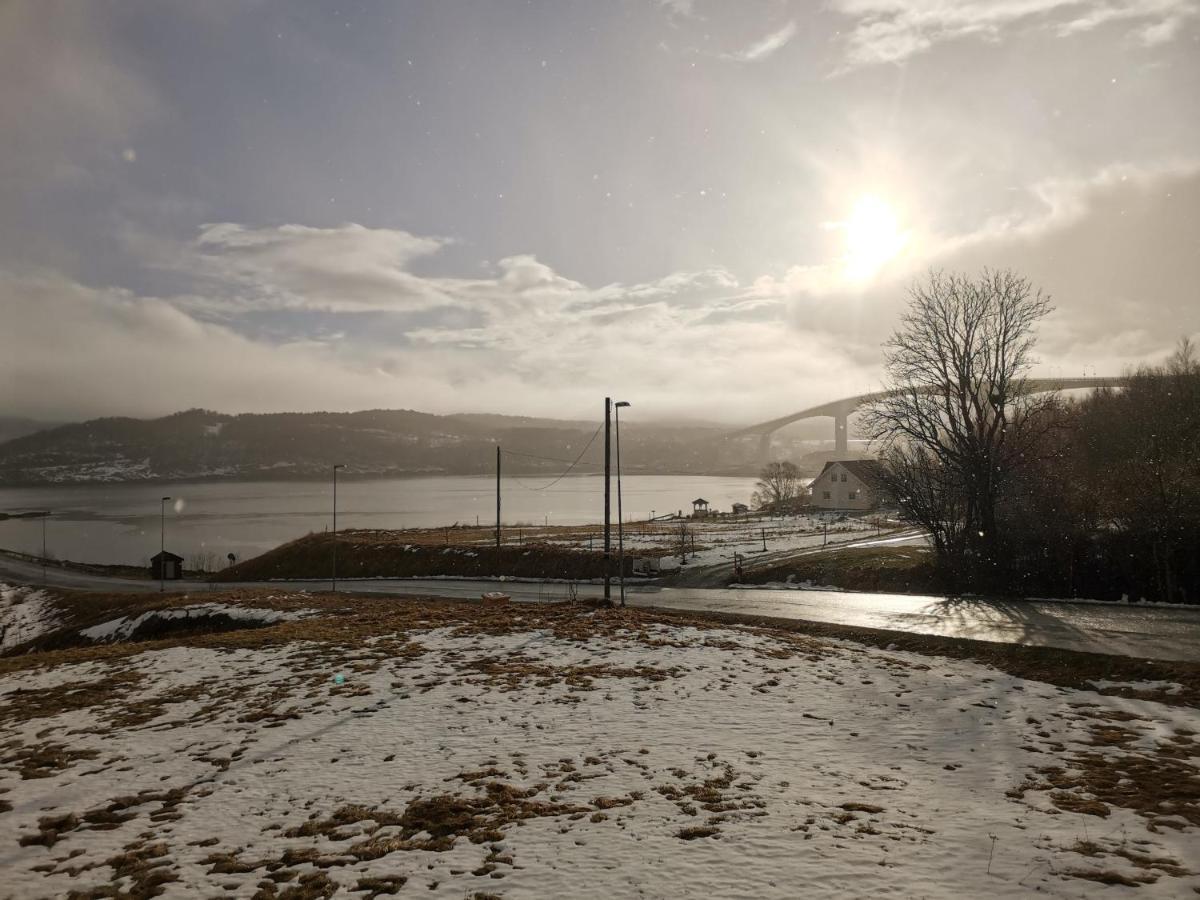 Sokkelleilighet Rett Ved Saltstraumen Bodø Exterior foto